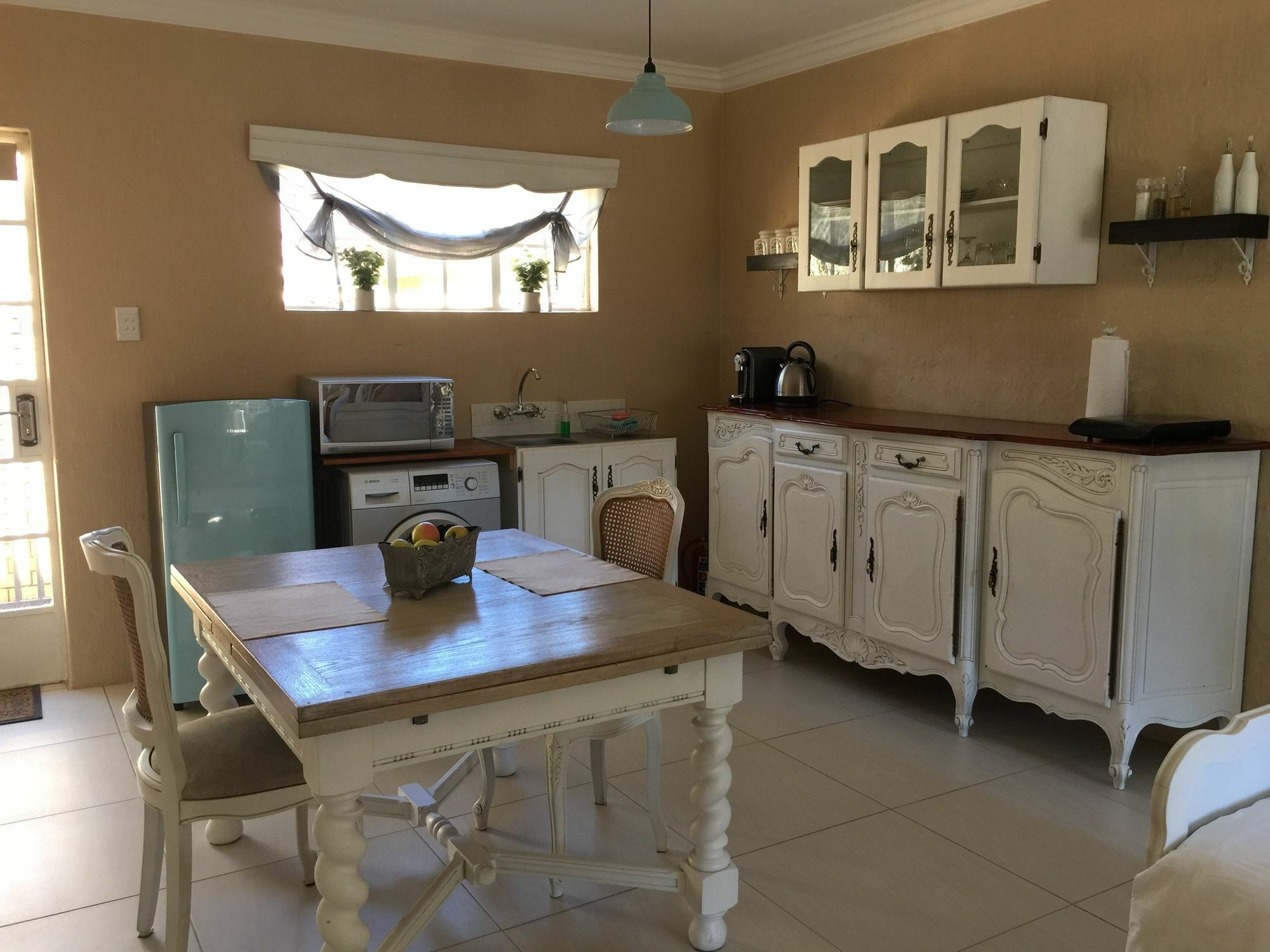 Nouveau Studios Pretoria Luaran gambar